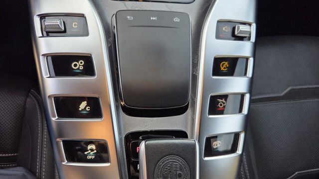 MERCEDES-BENZ GT usata, con Hill holder