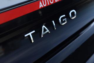 VOLKSWAGEN Taigo usata, con Hill holder