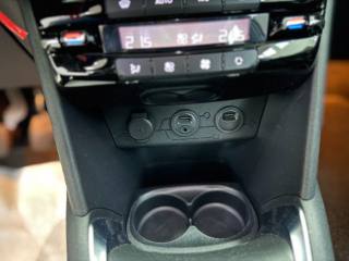 PEUGEOT 208 usata, con Sistema di navigazione