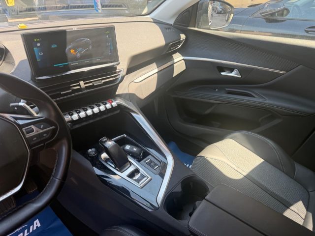 PEUGEOT 3008 usata, con Climatizzatore