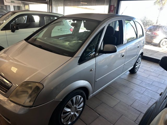 OPEL Meriva usata, con Airbag