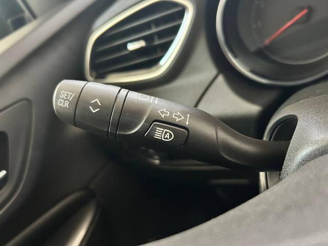 OPEL Grandland X usata, con Sedili riscaldati