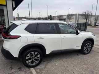 NISSAN X-Trail usata, con Luci diurne LED