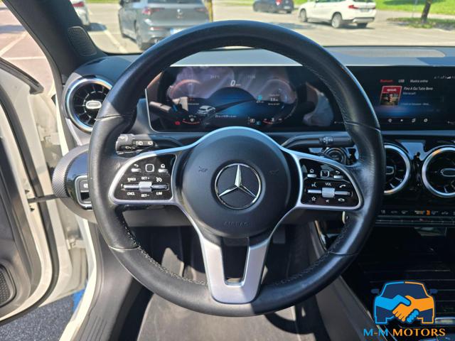 MERCEDES-BENZ A 200 usata, con Boardcomputer
