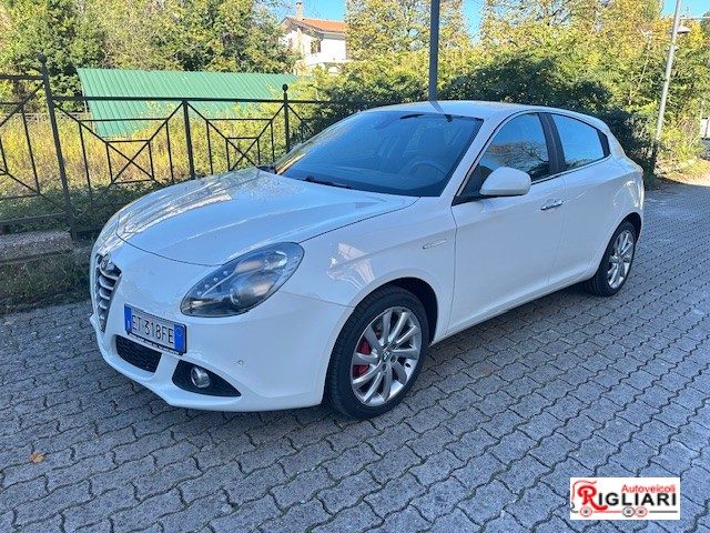 ALFA ROMEO Giulietta usata, con Cruise Control
