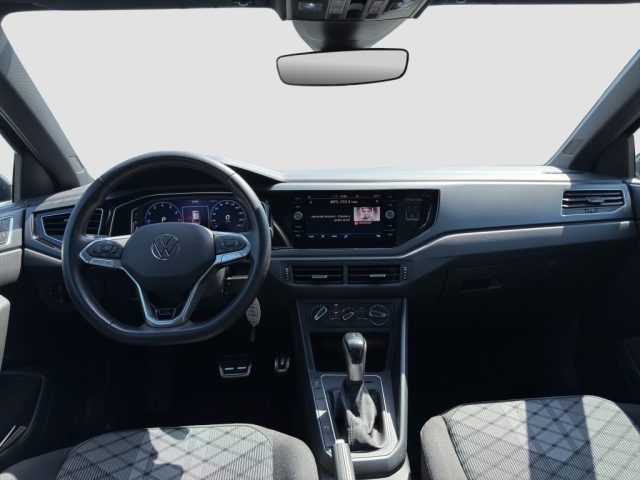 VOLKSWAGEN Taigo usata 11