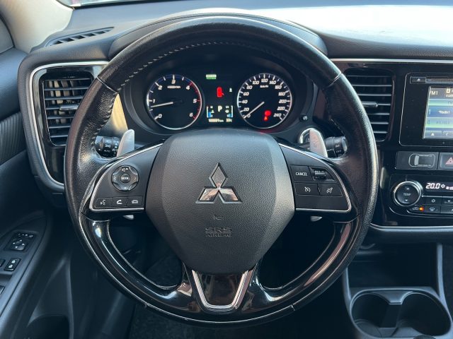 MITSUBISHI Outlander usata, con Controllo trazione