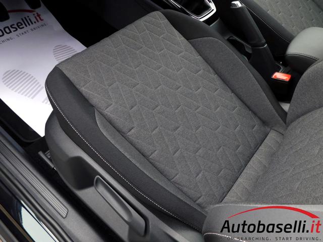 VOLKSWAGEN T-Cross usata, con Schermo multifunzione interamente digitale