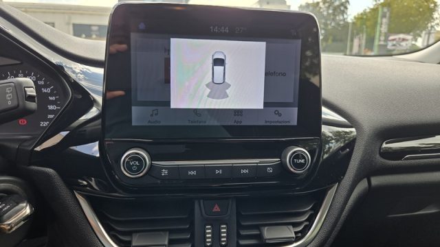 FORD Fiesta usata, con Bluetooth