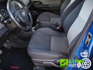 TOYOTA Yaris usata 36