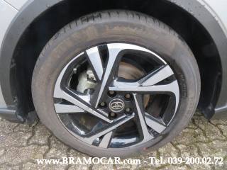 TOYOTA C-HR usata, con Climatizzatore