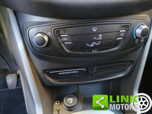 FORD B-Max usata, con Autoradio digitale