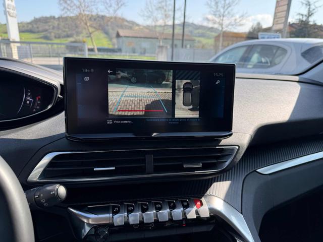 PEUGEOT 3008 usata, con Sensore di luce