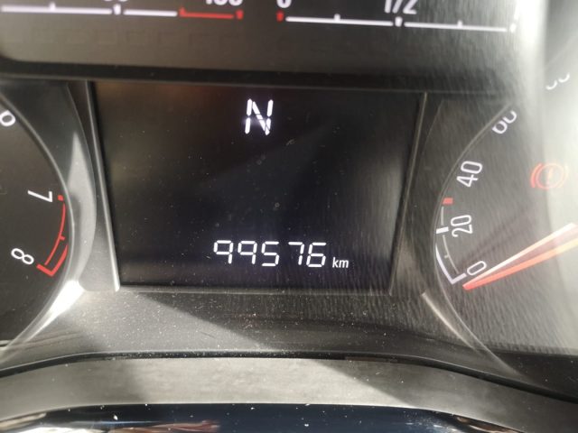 OPEL Karl usata, con Touch screen