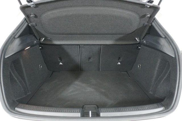 MERCEDES-BENZ A 180 usata, con Controllo automatico clima