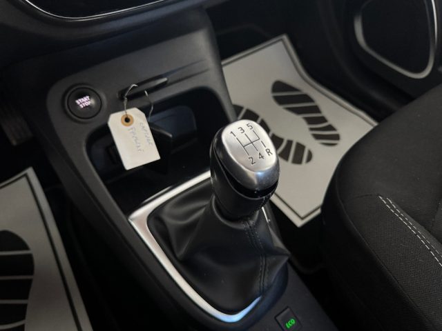 RENAULT Captur usata 24