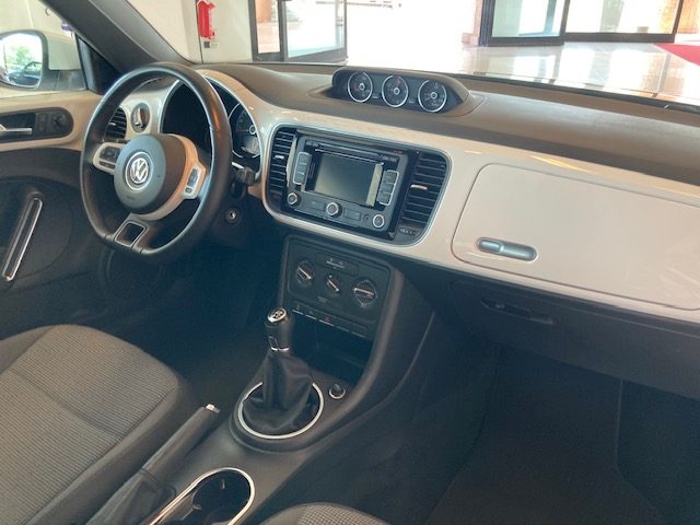 VOLKSWAGEN Maggiolino usata, con Cruise Control