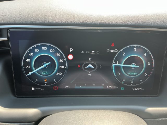 HYUNDAI Tucson usata 13