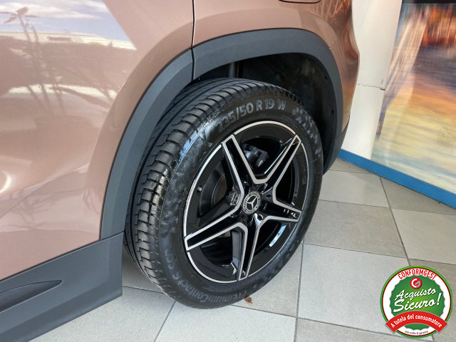 MERCEDES-BENZ GLA 200 usata, con Volante in pelle