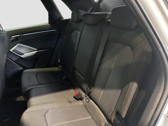 AUDI Q3 usata 10