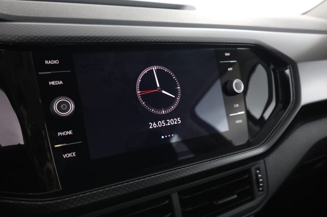 VOLKSWAGEN T-Cross usata 9