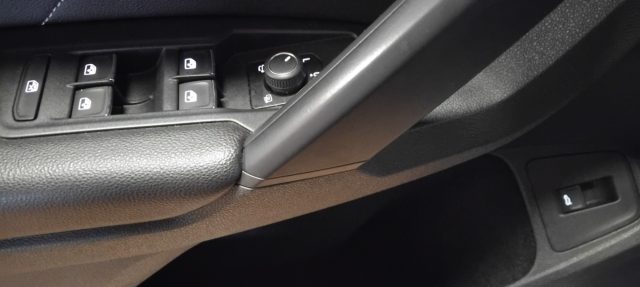 VOLKSWAGEN Tiguan usata, con Autoradio digitale