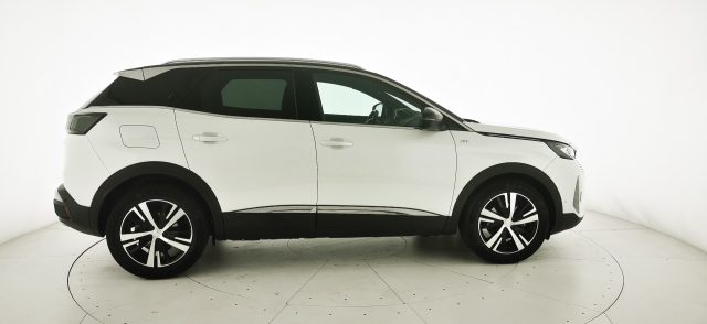 PEUGEOT 3008 usata, con Leve al volante