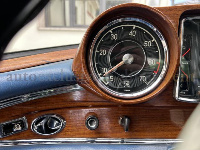 MERCEDES-BENZ 220 usata 10