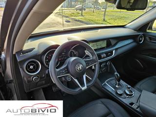 ALFA ROMEO Stelvio usata, con Controllo automatico clima