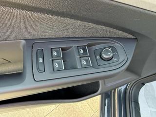 VOLKSWAGEN Golf usata, con Park Distance Control