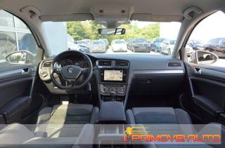 VOLKSWAGEN Golf usata, con Airbag