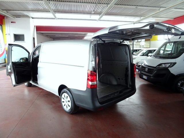 MERCEDES-BENZ Vito usata, con Chiusura centralizzata