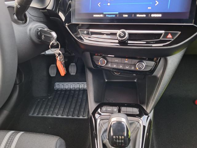 OPEL Corsa usata, con Servosterzo