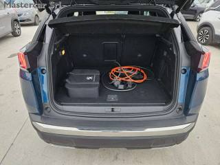 PEUGEOT 3008 usata, con USB