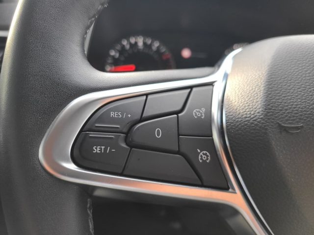 RENAULT Clio usata, con Volante multifunzione