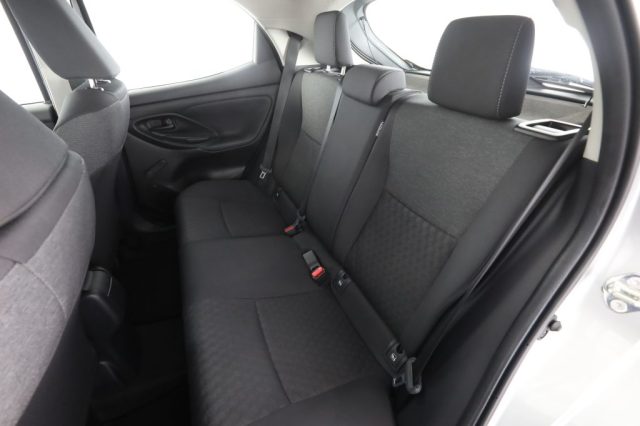 TOYOTA Yaris usata 3