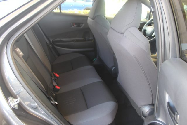 TOYOTA C-HR usata, con Cerchi in lega