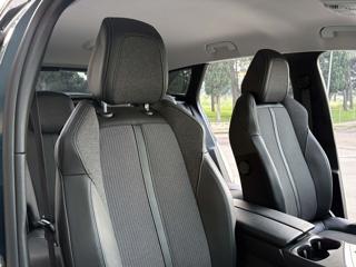 PEUGEOT 3008 usata, con Climatizzatore