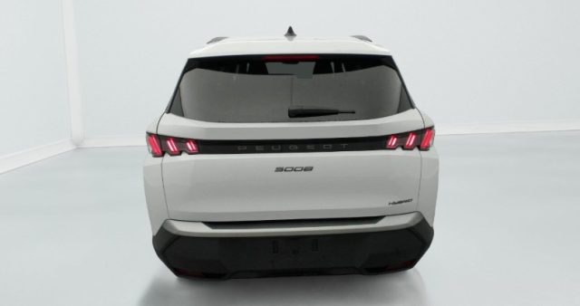 PEUGEOT 5008 usata, con Boardcomputer