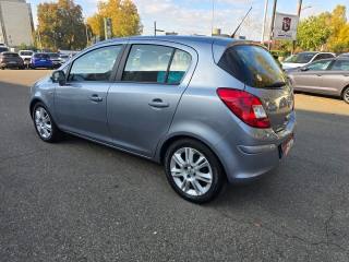 OPEL Corsa usata, con Airbag laterali