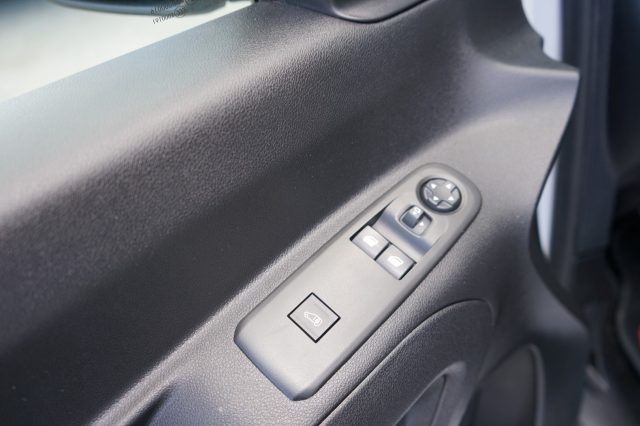 FIAT Doblo usata, con Sensori di parcheggio posteriori