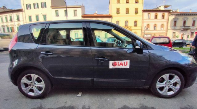 RENAULT Scenic usata, con Cerchi in lega