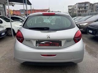 PEUGEOT 208 usata, con Alzacristalli elettrici