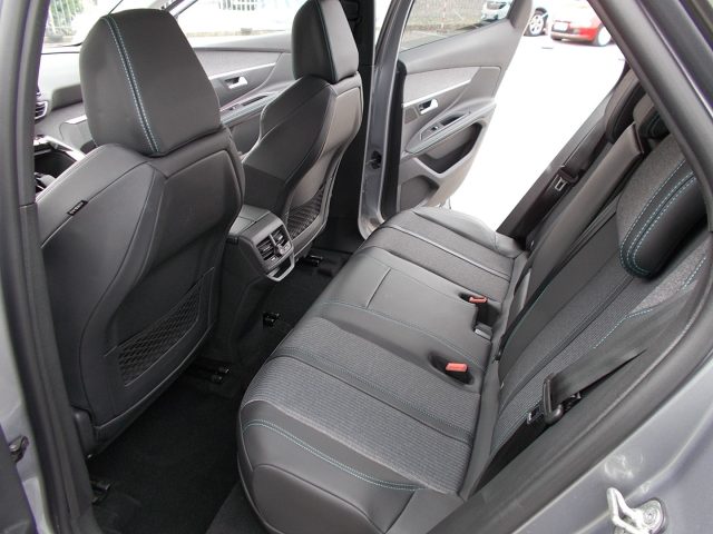 PEUGEOT 3008 usata, con Chiusura centralizzata