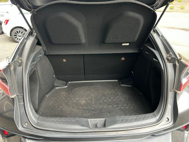 TOYOTA C-HR usata, con Fendinebbia