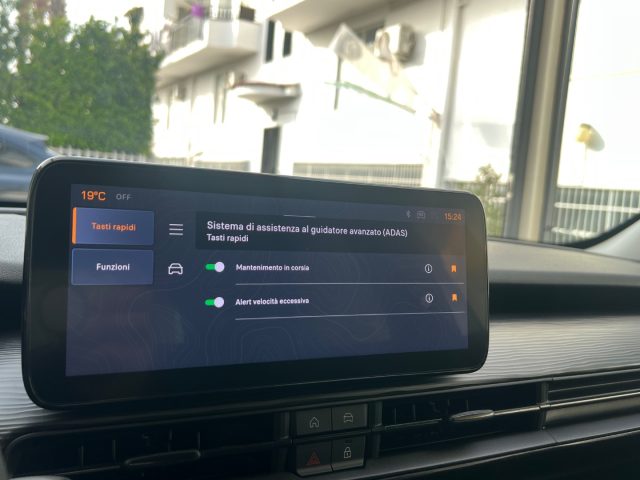 JEEP Avenger usata, con Sensori di parcheggio posteriori