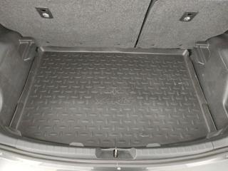 TOYOTA Yaris usata, con USB