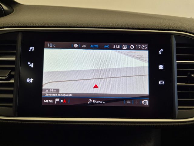 PEUGEOT 308 usata, con Luci diurne LED