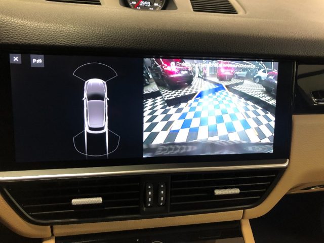 PORSCHE Cayenne usata, con Bluetooth