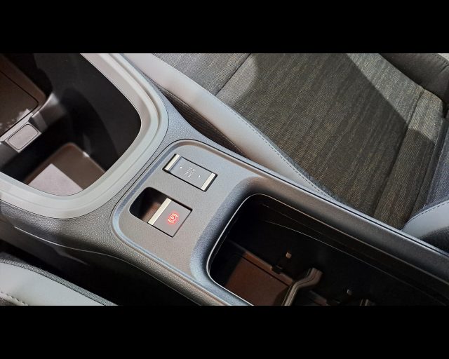 JEEP Avenger usata, con Fari full-led